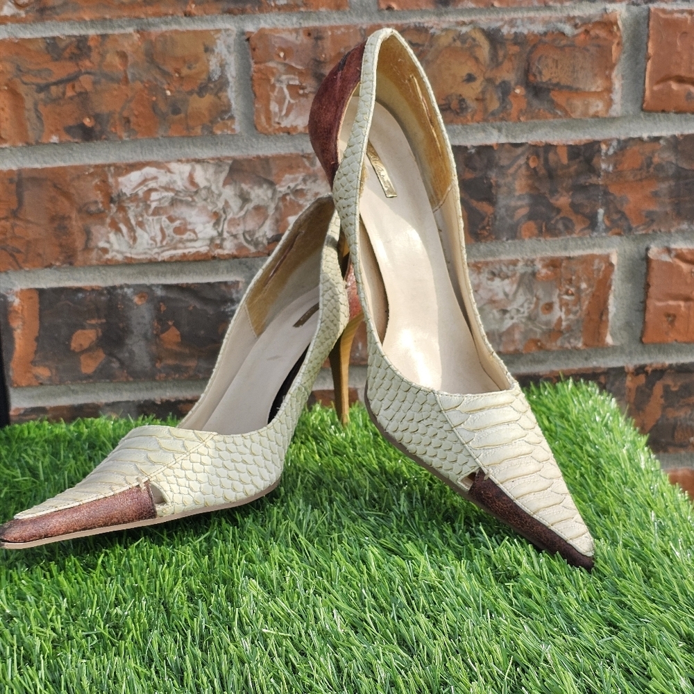 Michael Antonio Snakeskin Print Pointed Toe Heels, Women's Size 10